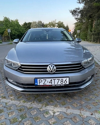 Volkswagen Passat cena 62999 przebieg: 195000, rok produkcji 2018 z Poznań małe 154